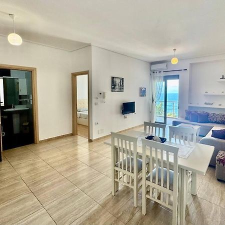 4 Seasons Sea View Apartment Sarandë Exteriér fotografie