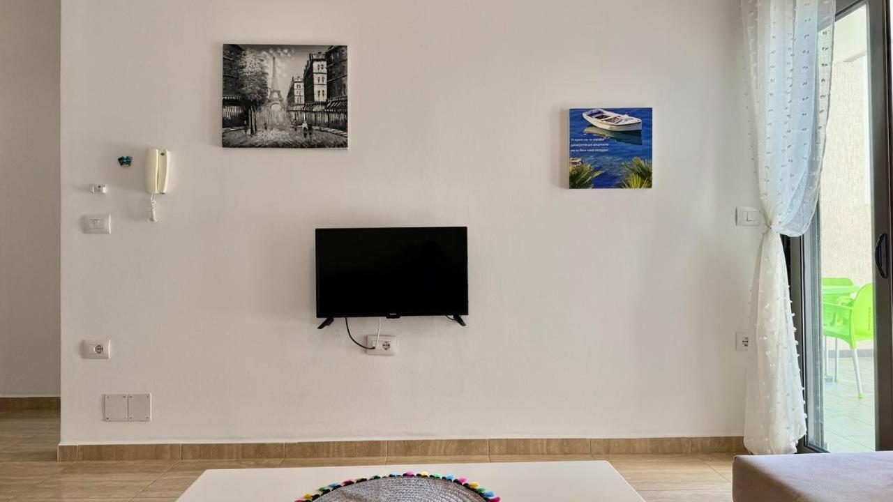 4 Seasons Sea View Apartment Sarandë Exteriér fotografie