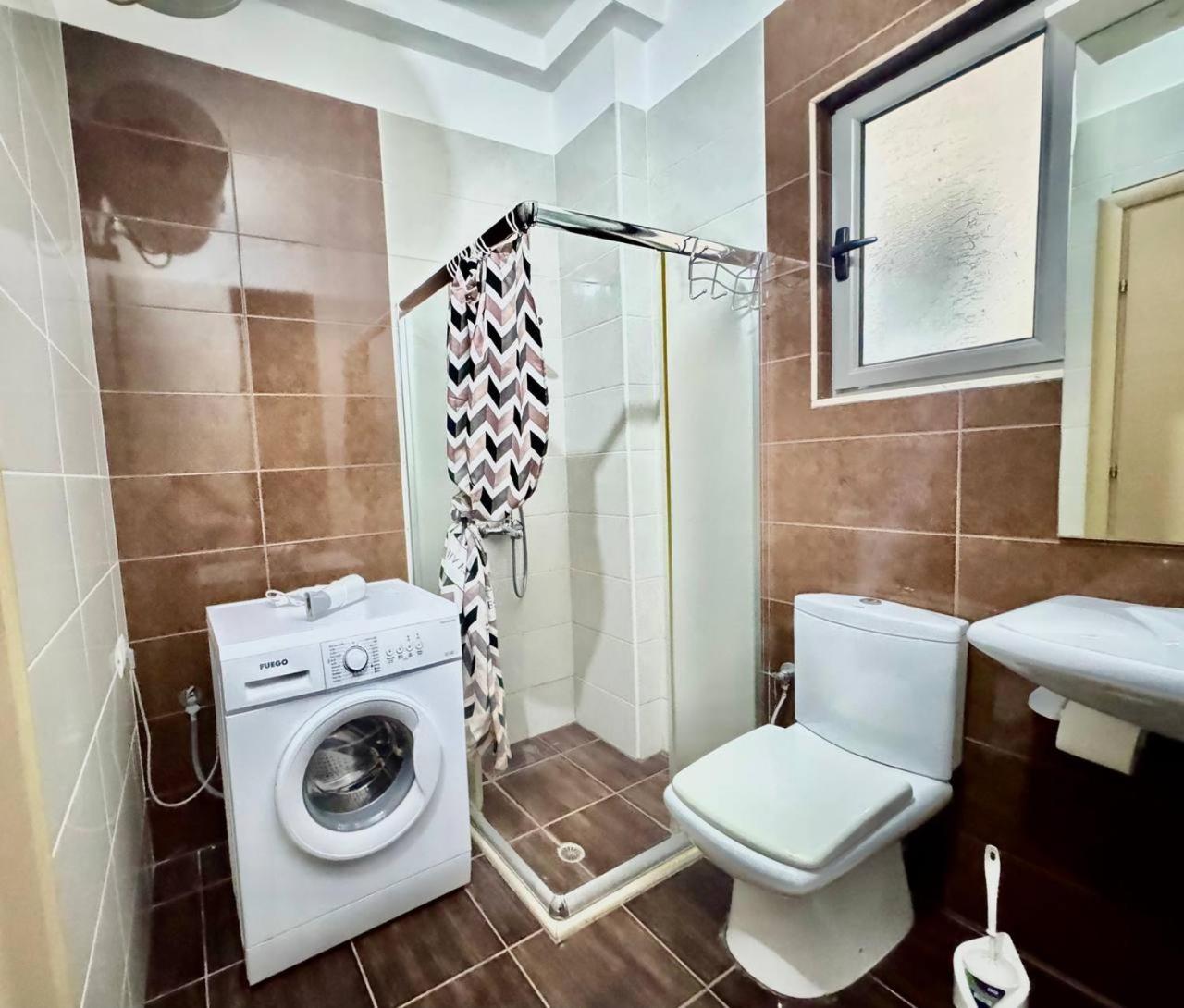 4 Seasons Sea View Apartment Sarandë Exteriér fotografie