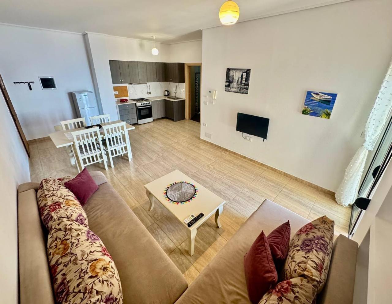 4 Seasons Sea View Apartment Sarandë Exteriér fotografie